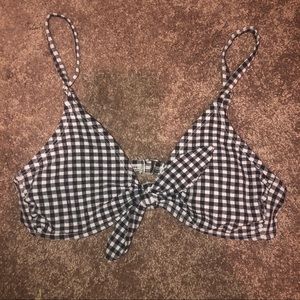 5/25 ✨ Xhilaration Plaid Bikini Top